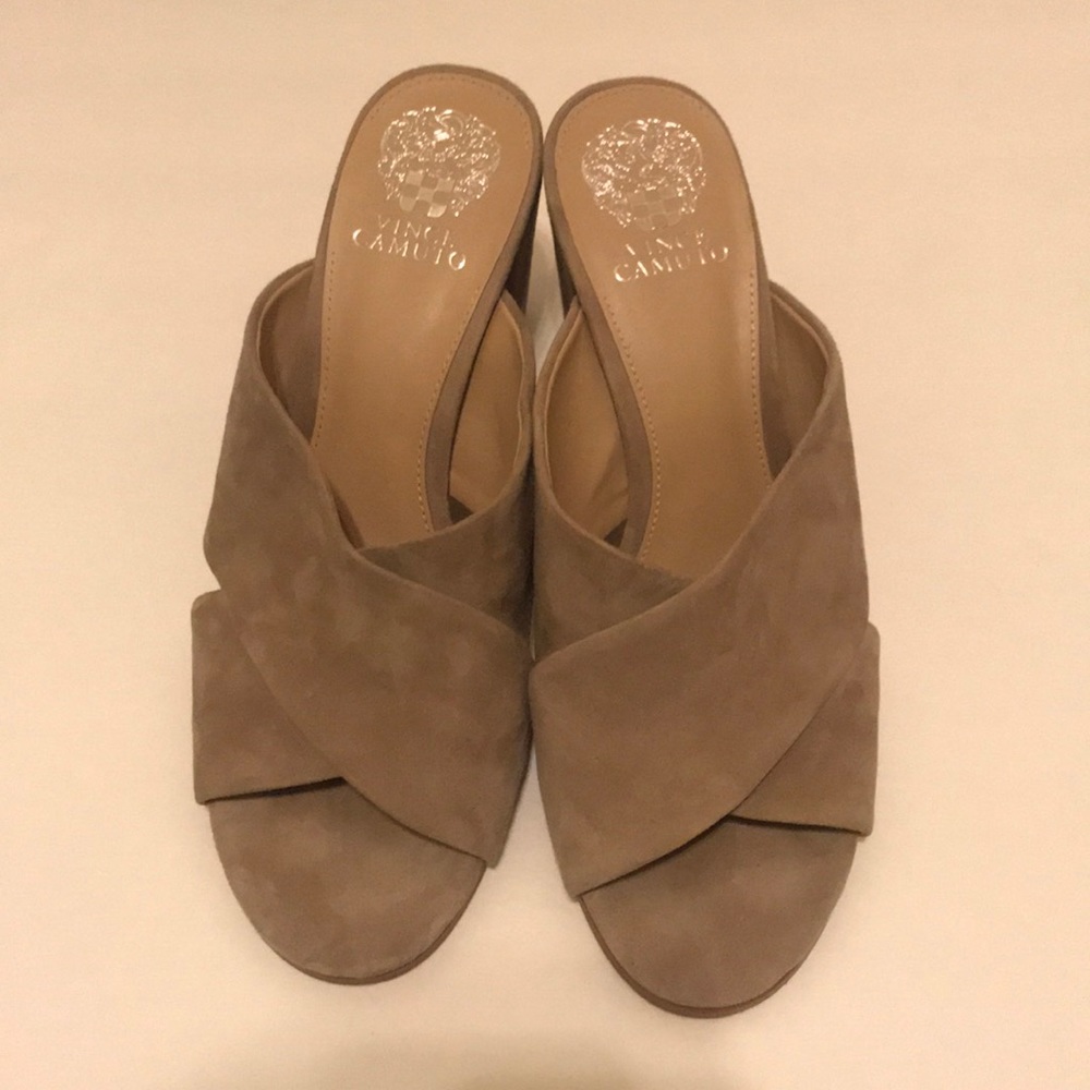 Vince Camuto Levey Suede Block Heel Sandal Sz 10
